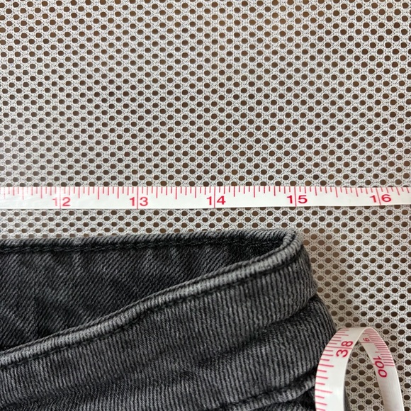 Old Navy Low Rise OG Loose Jeans 6 Charcoal Faded Black Moon Shade Straight Leg - Picture 12 of 16